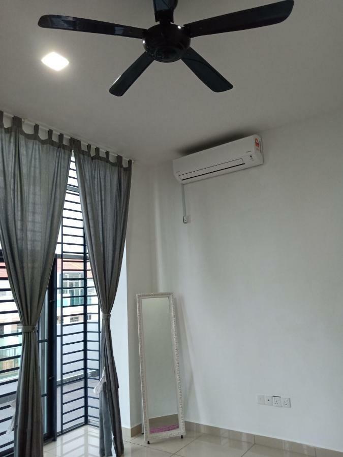 Casuarina Sea Breeze Desaru Apartment Bagian luar foto